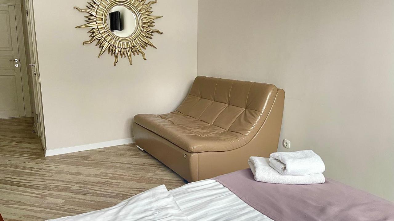 Opera Center Hotel & Apartments Лвив Екстериор снимка