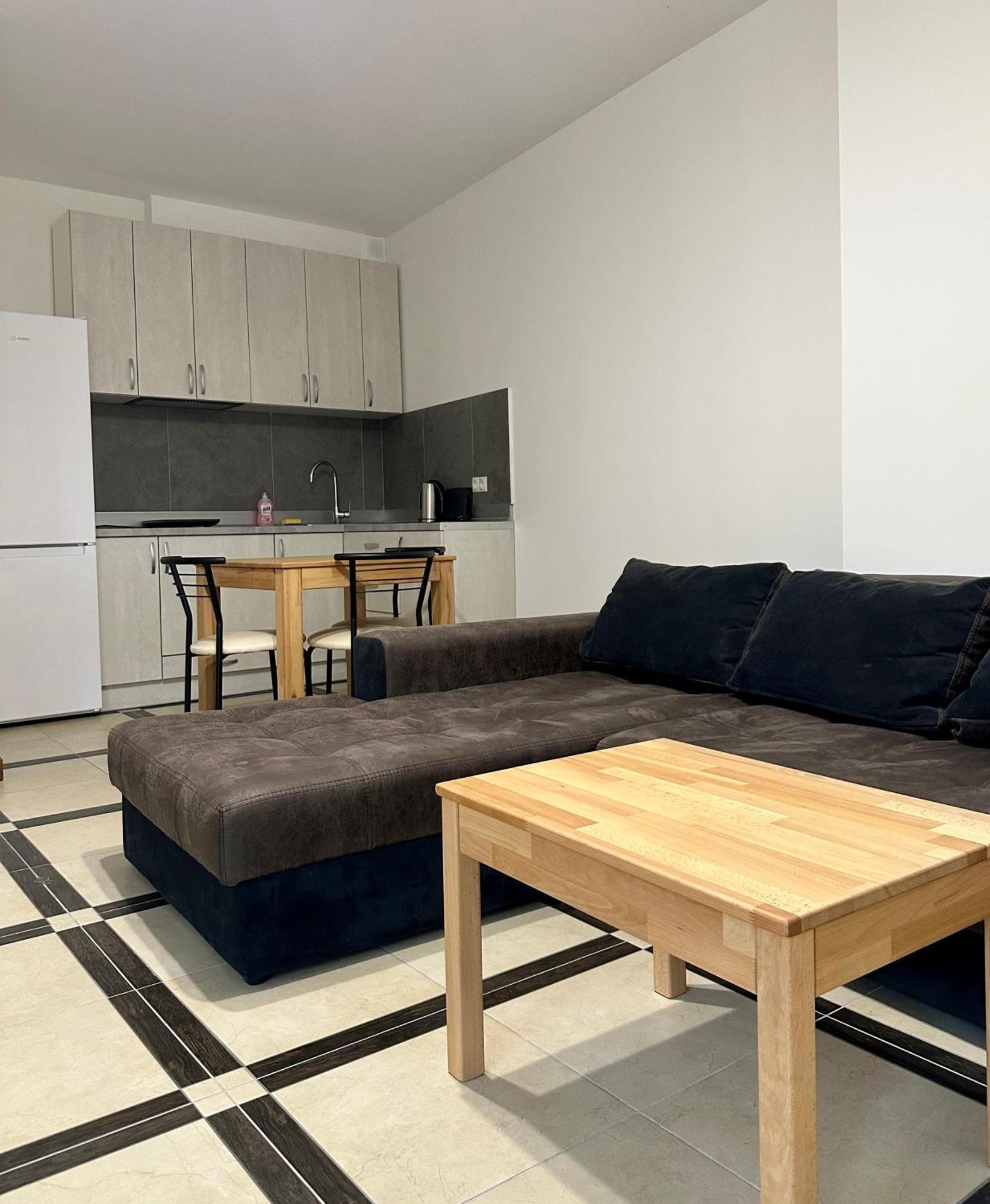 Opera Center Hotel & Apartments Лвив Екстериор снимка