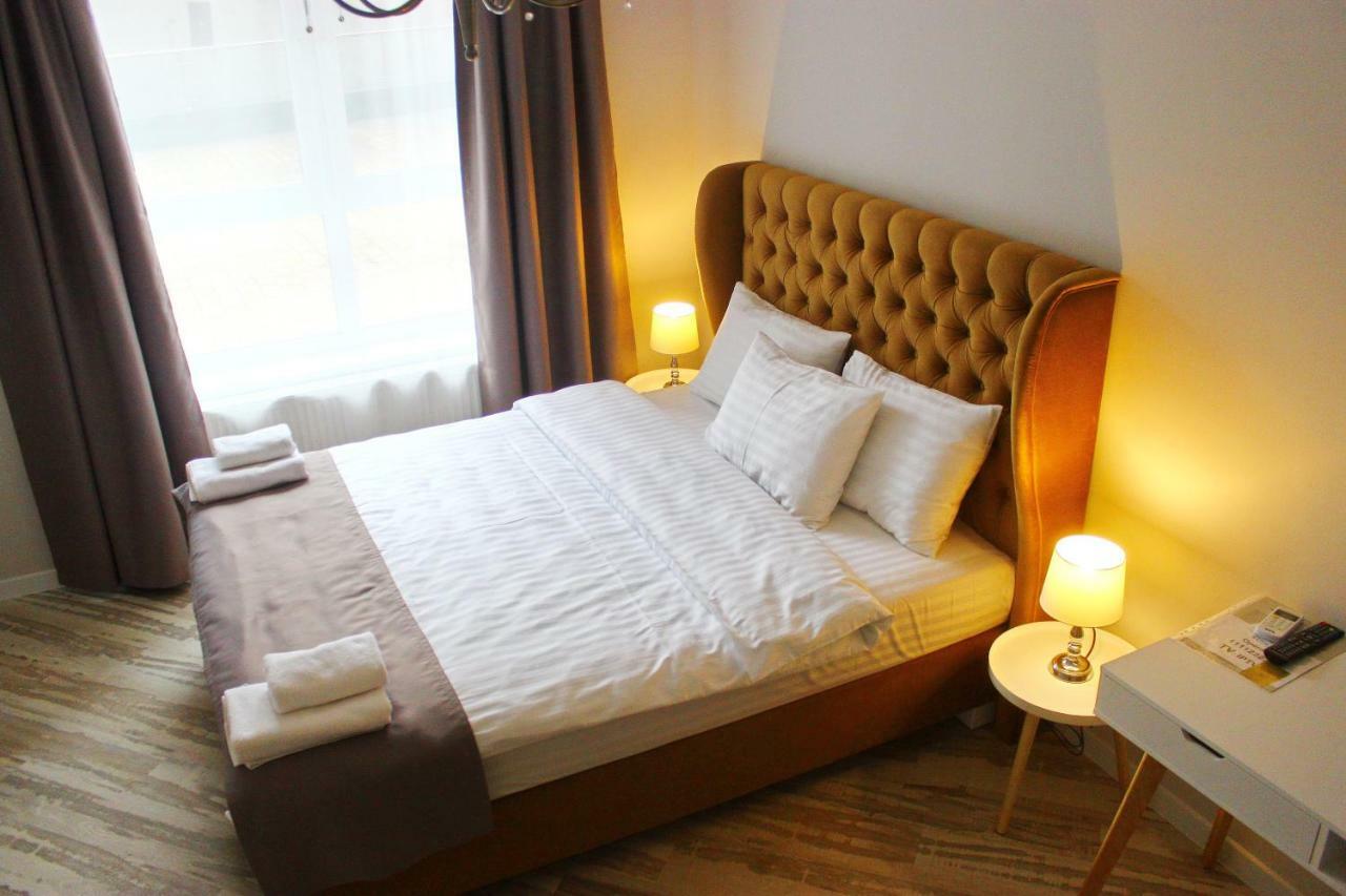 Opera Center Hotel & Apartments Лвив Екстериор снимка